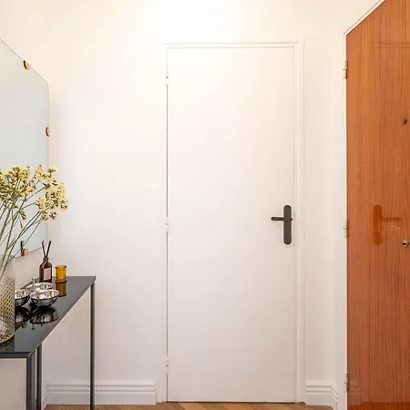 Superbe 2 Pieces Contemporain Au Coeur De *