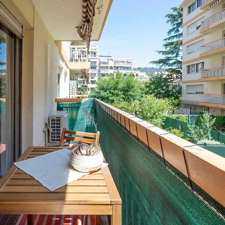 Superbe 2 Pieces Contemporain Au Coeur De ニース